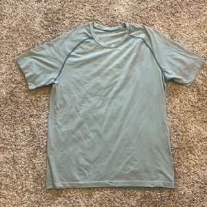 Lululemon Green/White Striped Short Sleeve Tee Medium